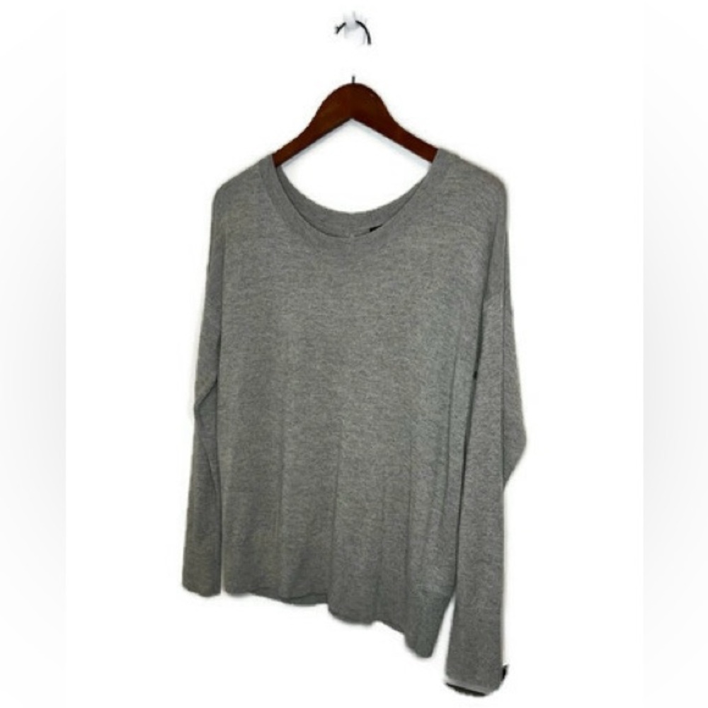 Banana Republic, heather gray sweater with keyhole knot detail, size medium